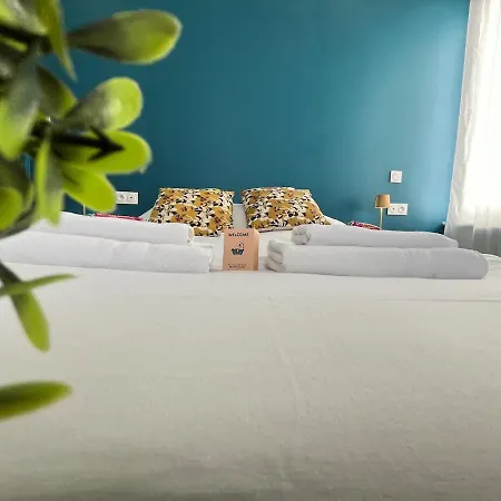 E 2 Poterne T3 Rdc Proche Centre-ville Apartman