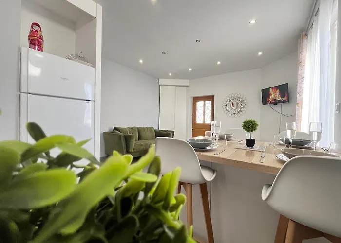 E 2 Poterne T3 Rdc Proche Centre-ville * Épernay